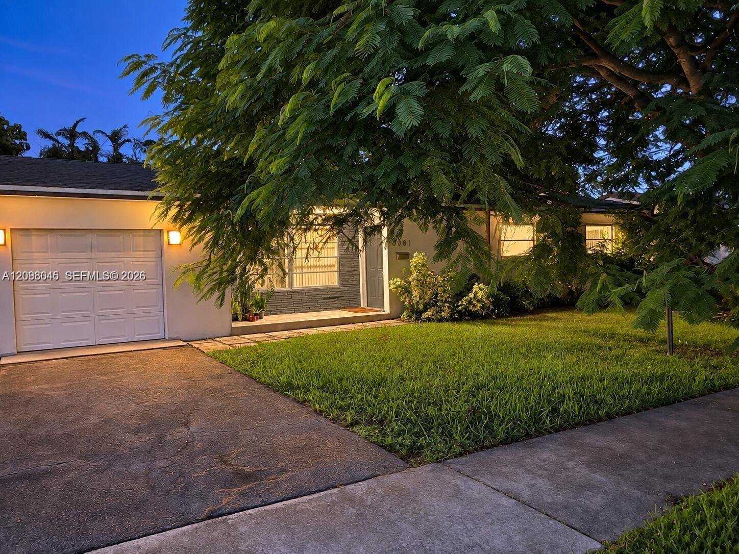 8981 SW 57th Ter, Miami FL 33173