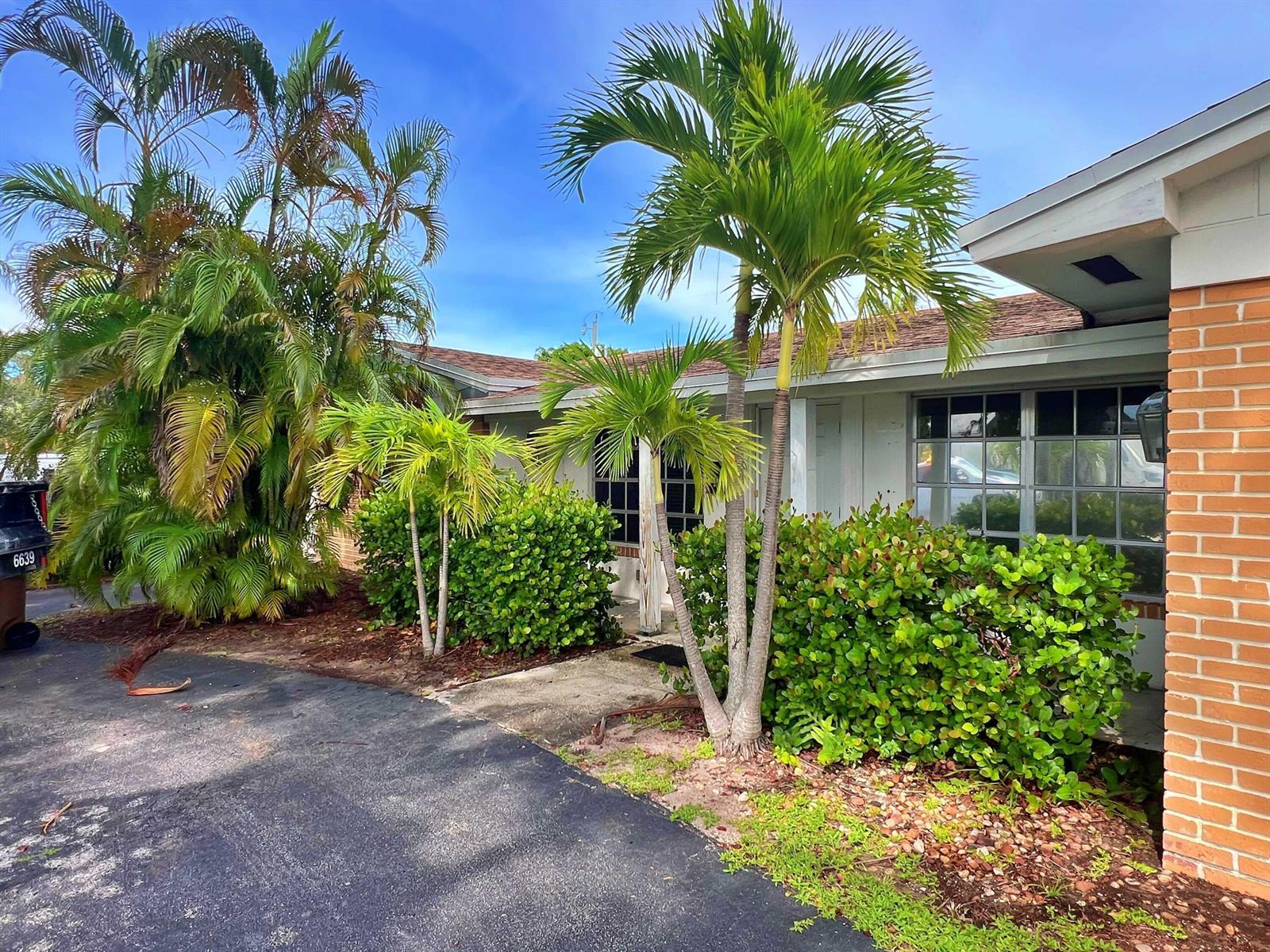 248 SE 8TH Terrace, Deerfield Beach FL 33441