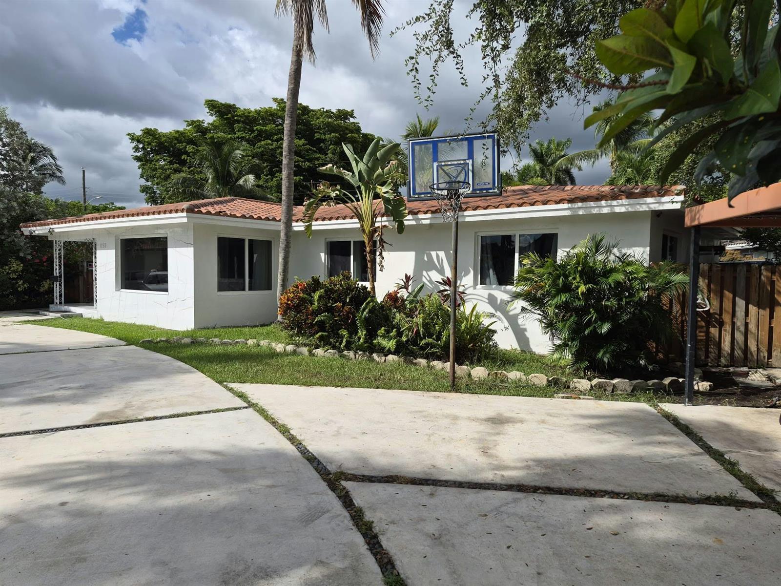 1155 BUCHANAN Street, Hollywood FL 33019