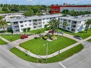 1600 NE 114th St # 211, Miami FL 33181