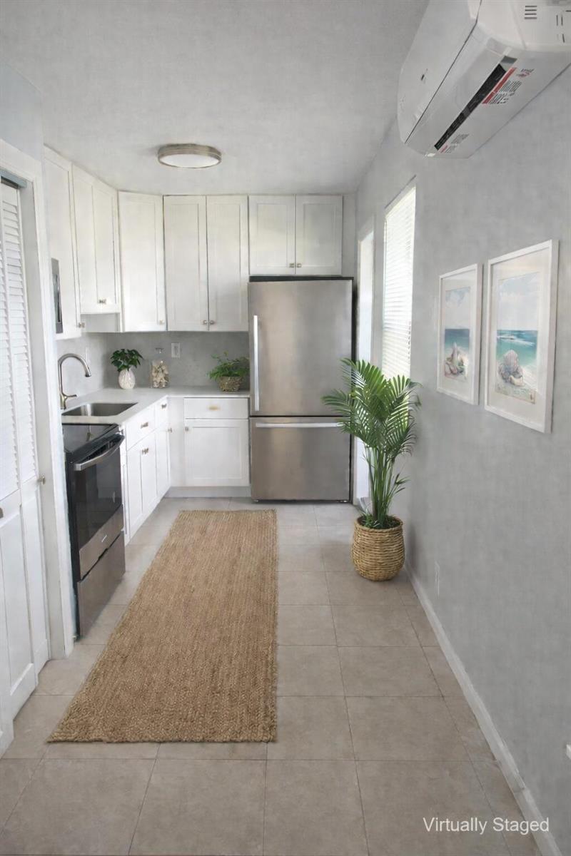 1901 MIAMI Road # 3, Fort Lauderdale FL 33316