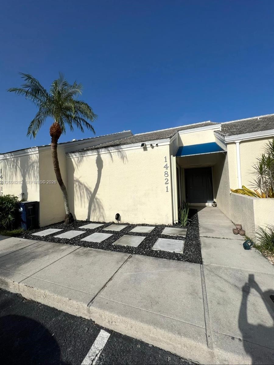 14821 SW 125th Pl, Miami FL 33186