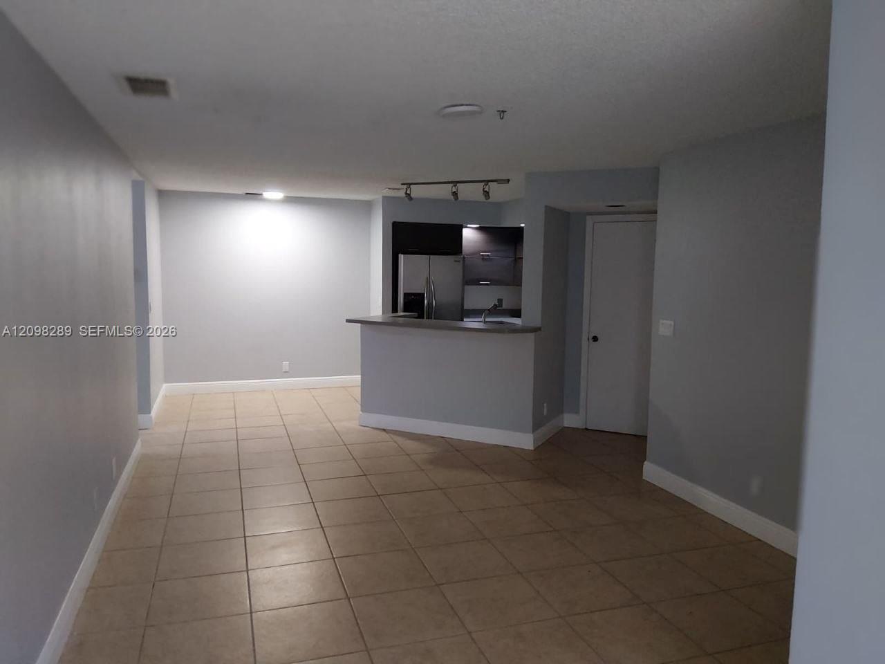 3400 N Pinewalk Dr N # 923, Margate FL 33063