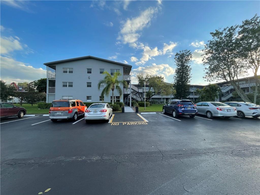 255 Suffolk G # 255, Boca Raton FL 33434