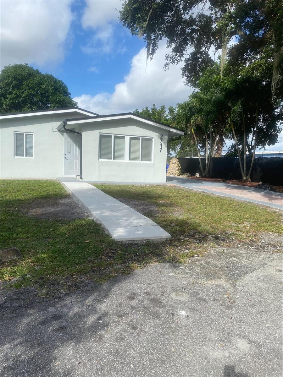 2717 SW 9TH Street # A, Fort Lauderdale FL 33312