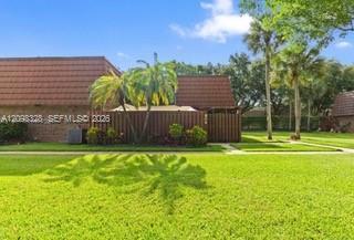 806 SW 119th Way, Davie FL 33325