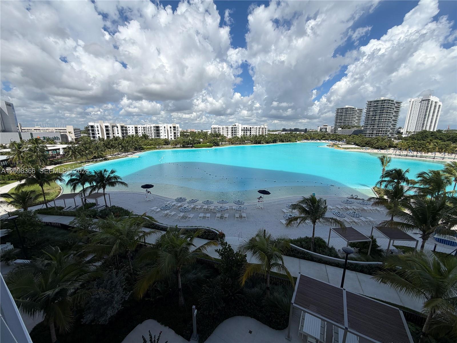2411 Laguna Cir # 408, North Miami FL 33181