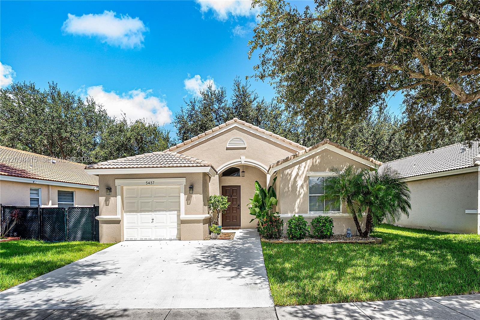 Coconut Creek, FL
