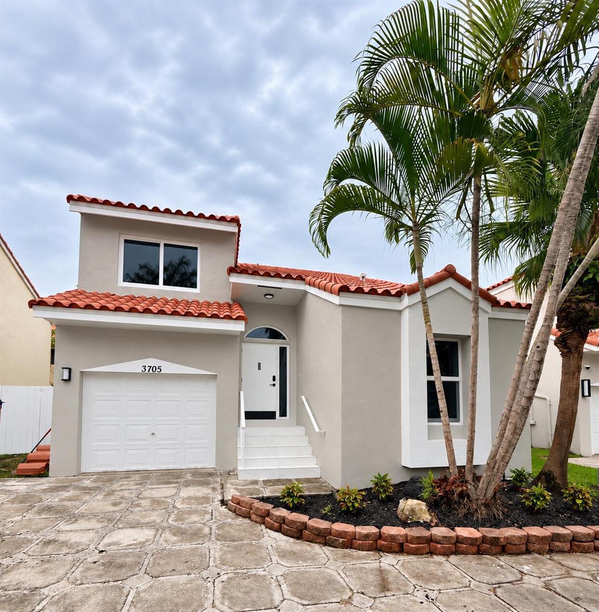 3705 VALAIS Drive, Hollywood FL 33021