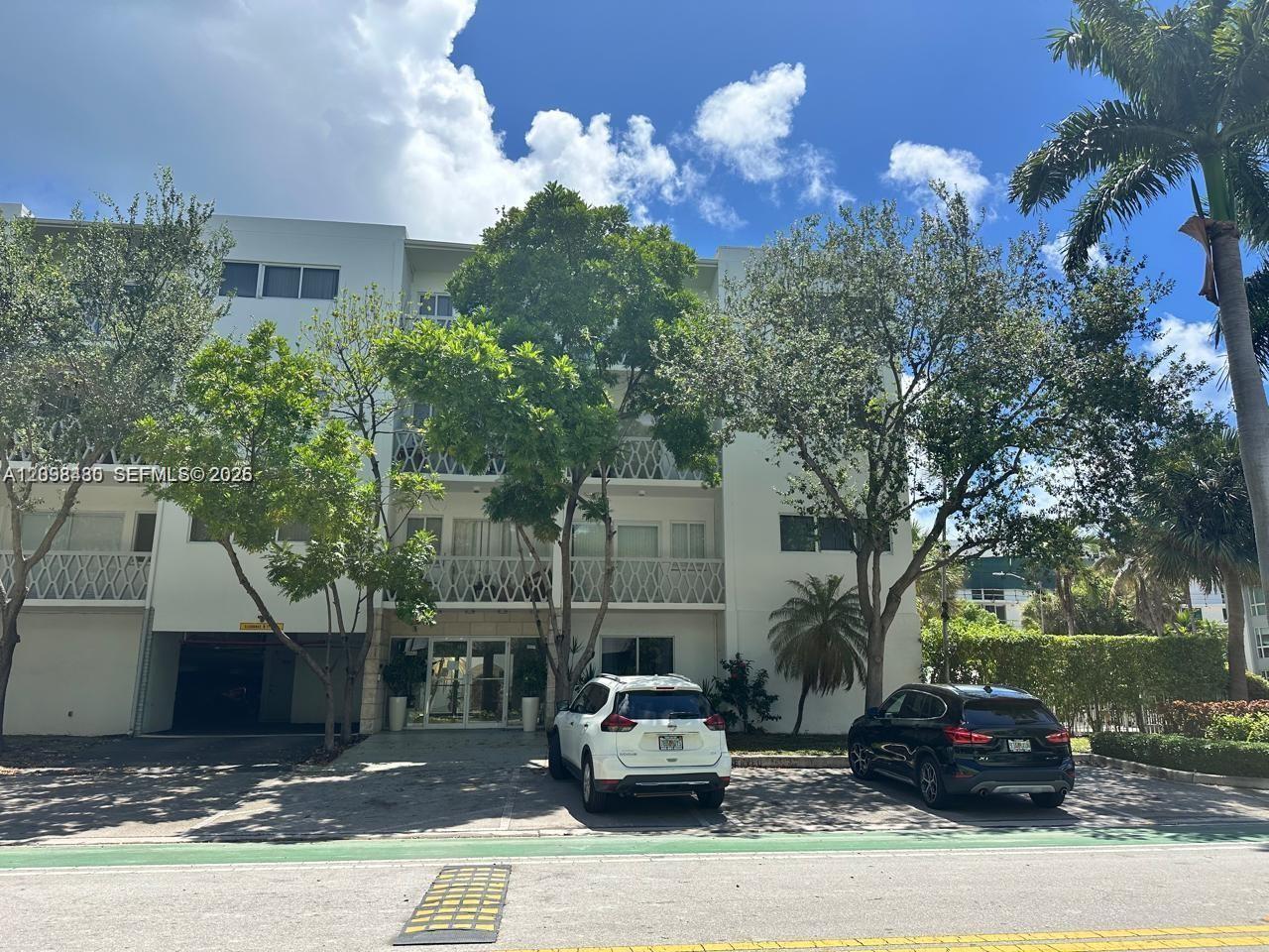 10001 W Bay Harbor Dr # 101, Bay Harbor Islands FL 33154