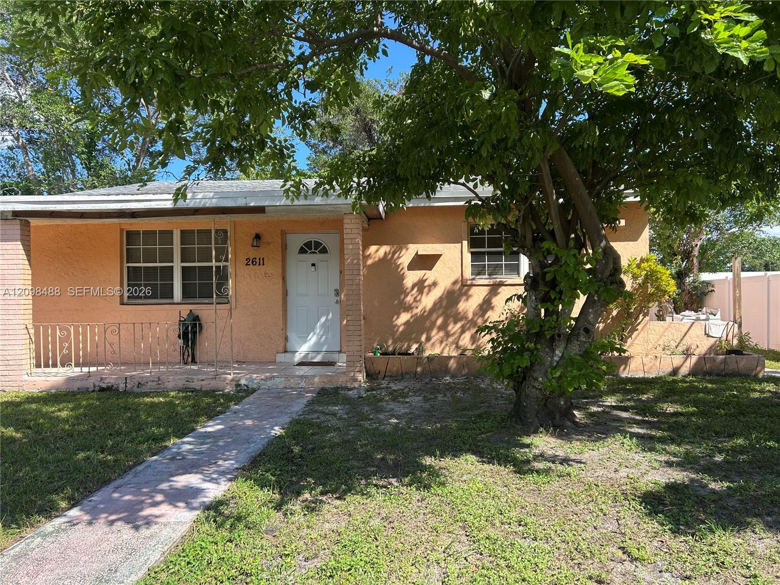 2611 SW 62nd Ave Rear, Miramar FL 33023