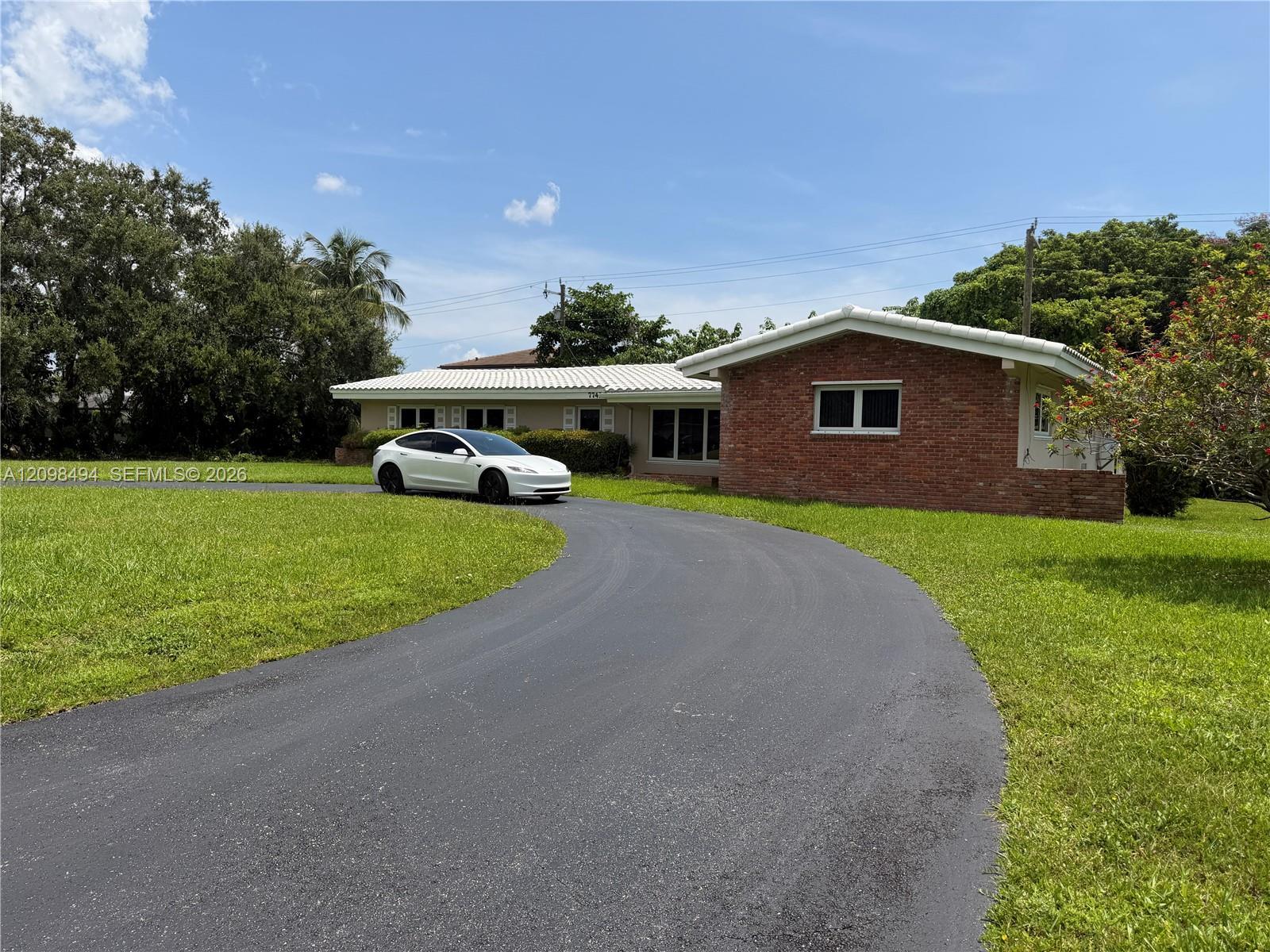7743 SW 72nd Ct # 7743, Miami FL 33143