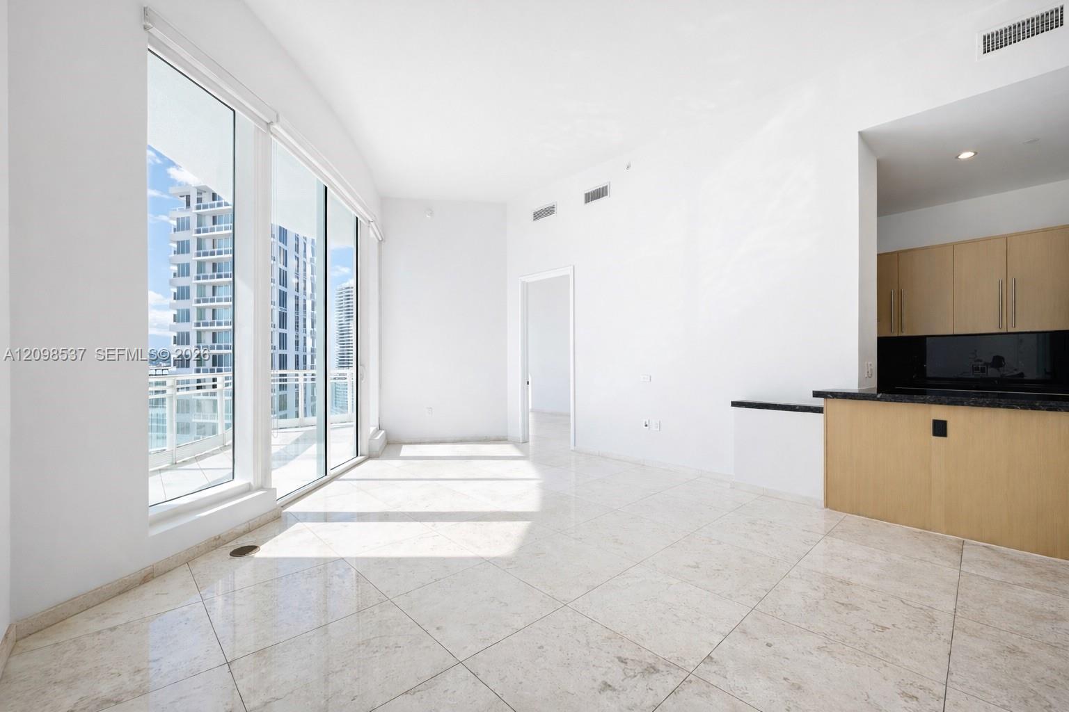 900 Brickell Key Blvd # 2405, Miami FL 33131
