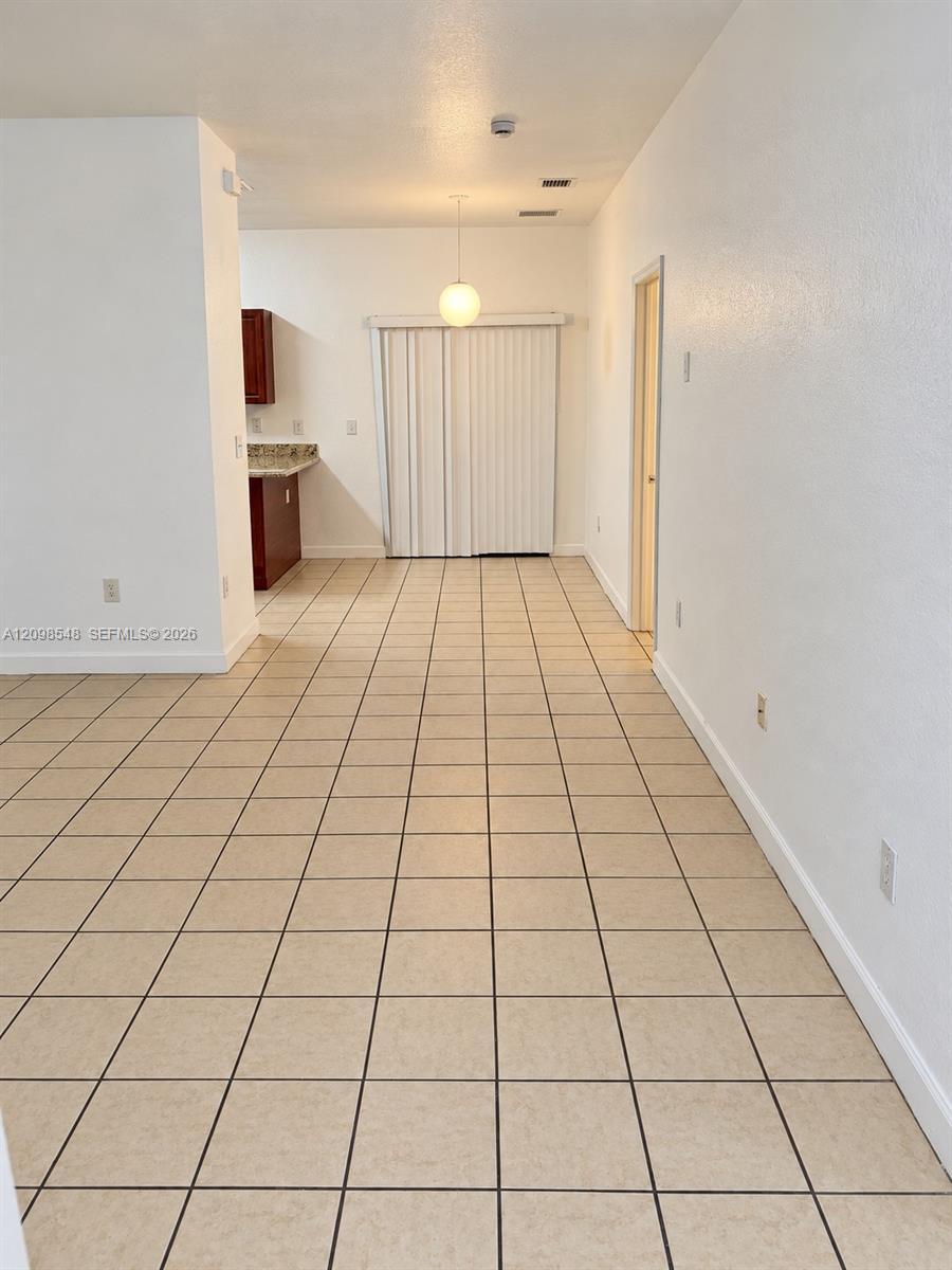 374 NE 26th Ave # 203, Homestead FL 33033