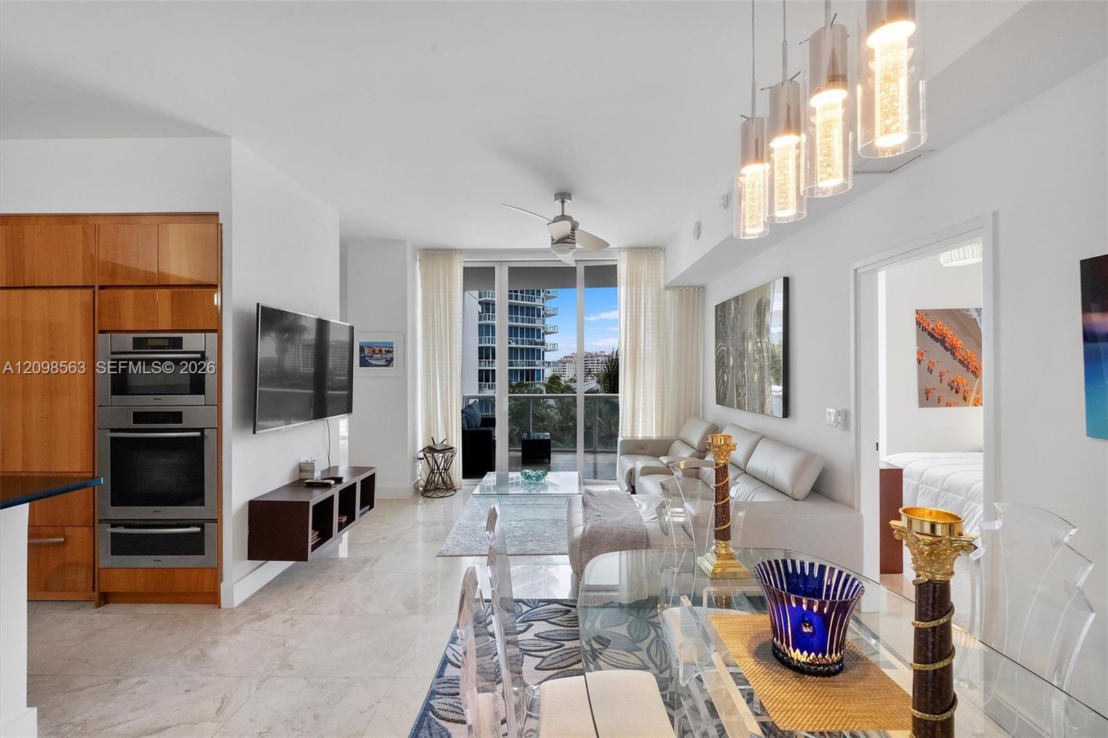 50 S Pointe Dr # 704, Miami Beach FL 33139