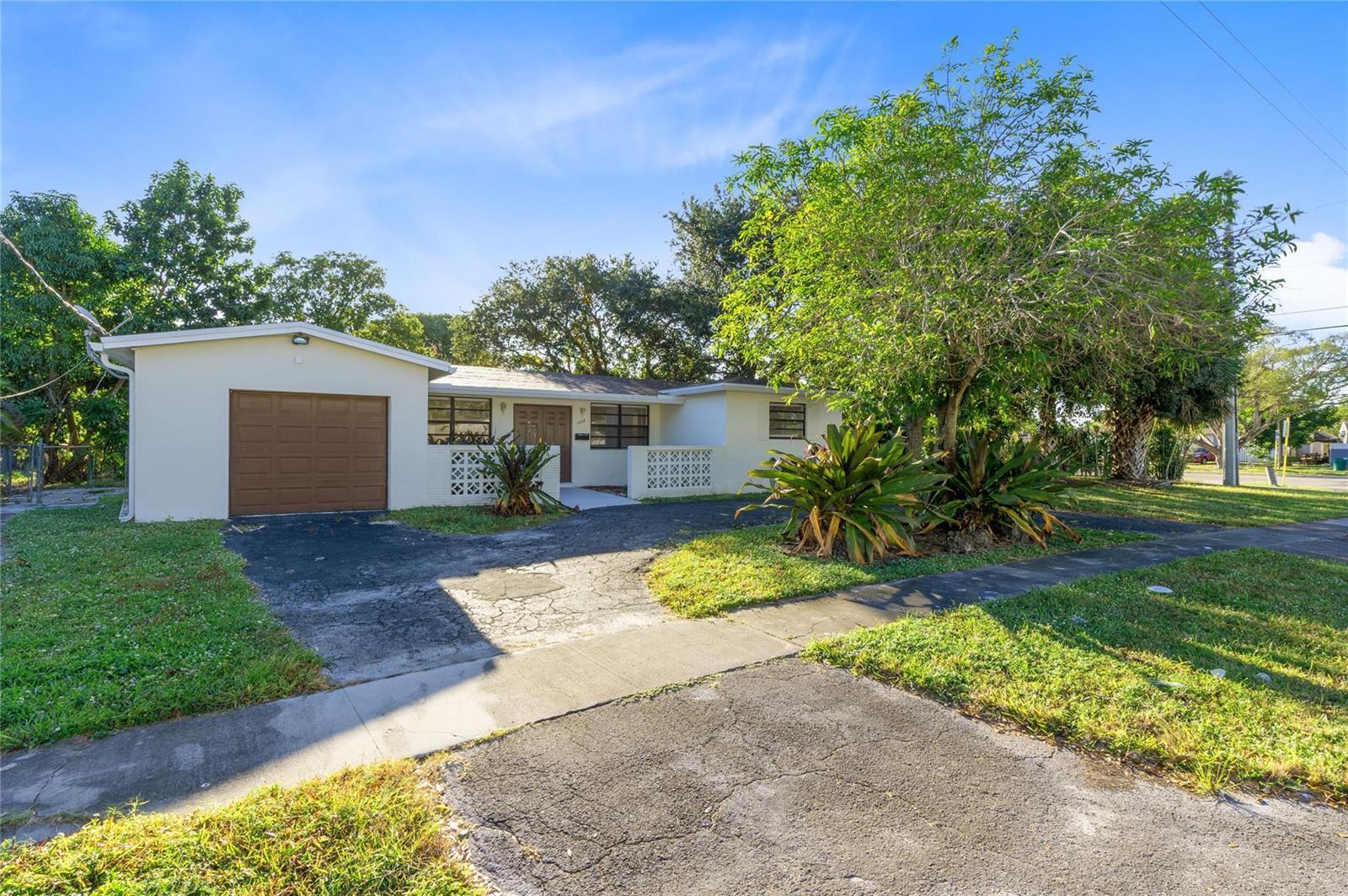 2208 NW 63RD Avenue, Sunrise FL 33313