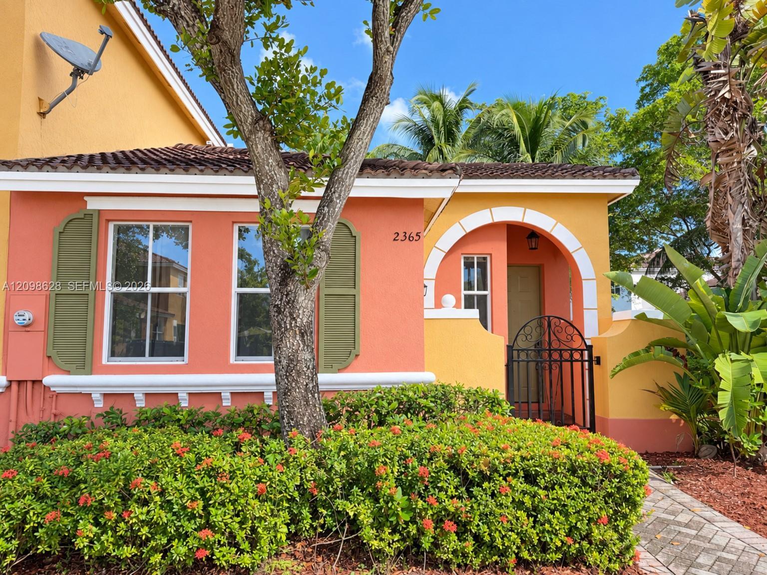 2365 NE 42nd Cir, Homestead FL 33033