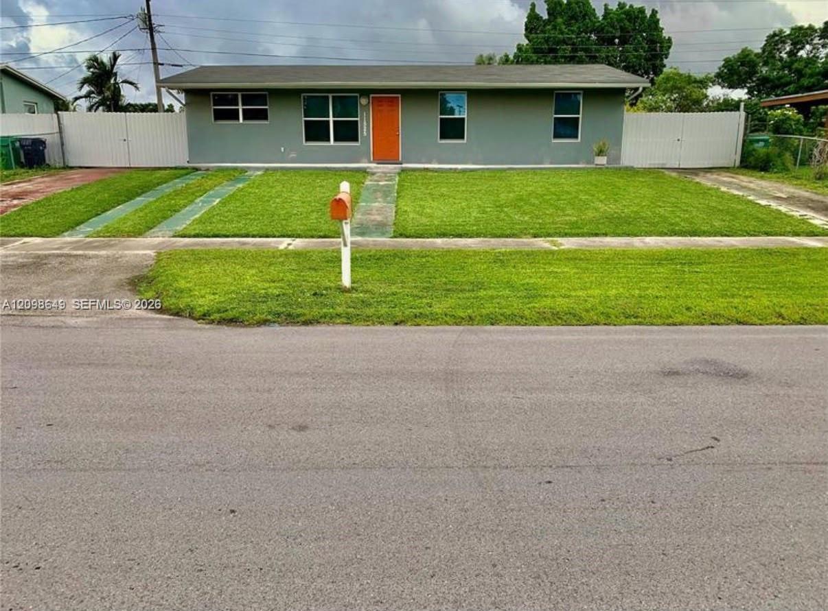 11525 SW 187th Ter, Miami FL 33157