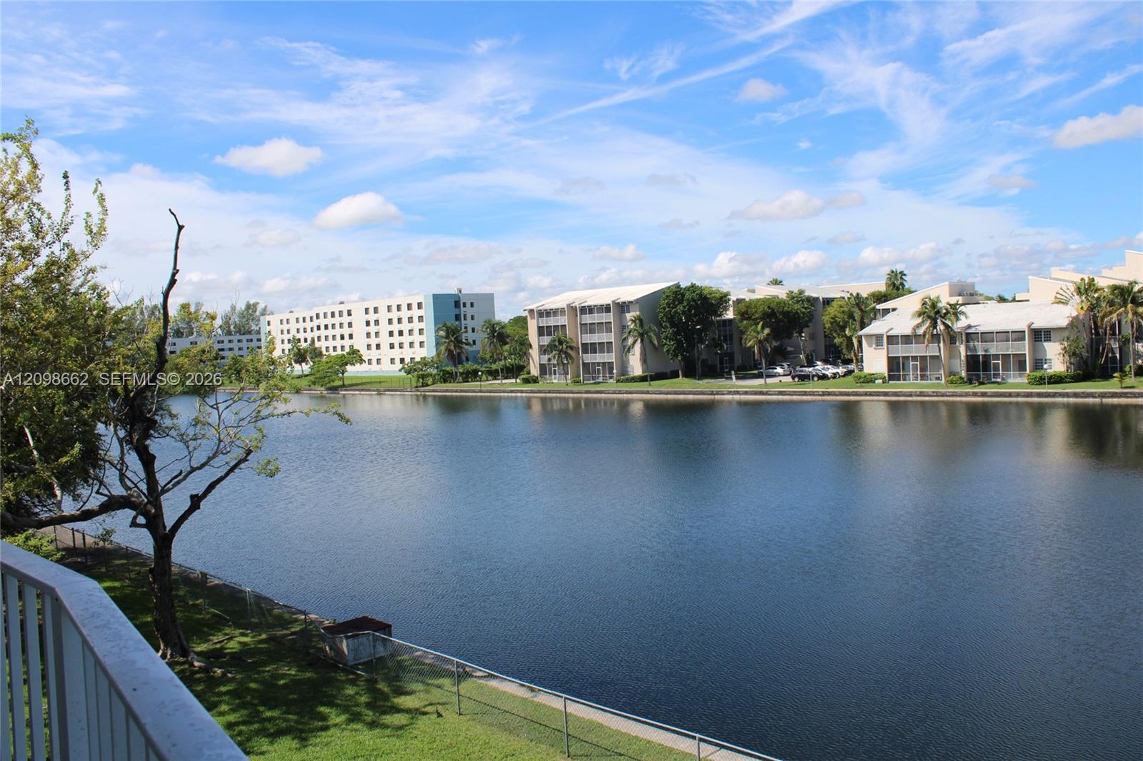 8260 SW 210th St # 216, Cutler Bay FL 33189