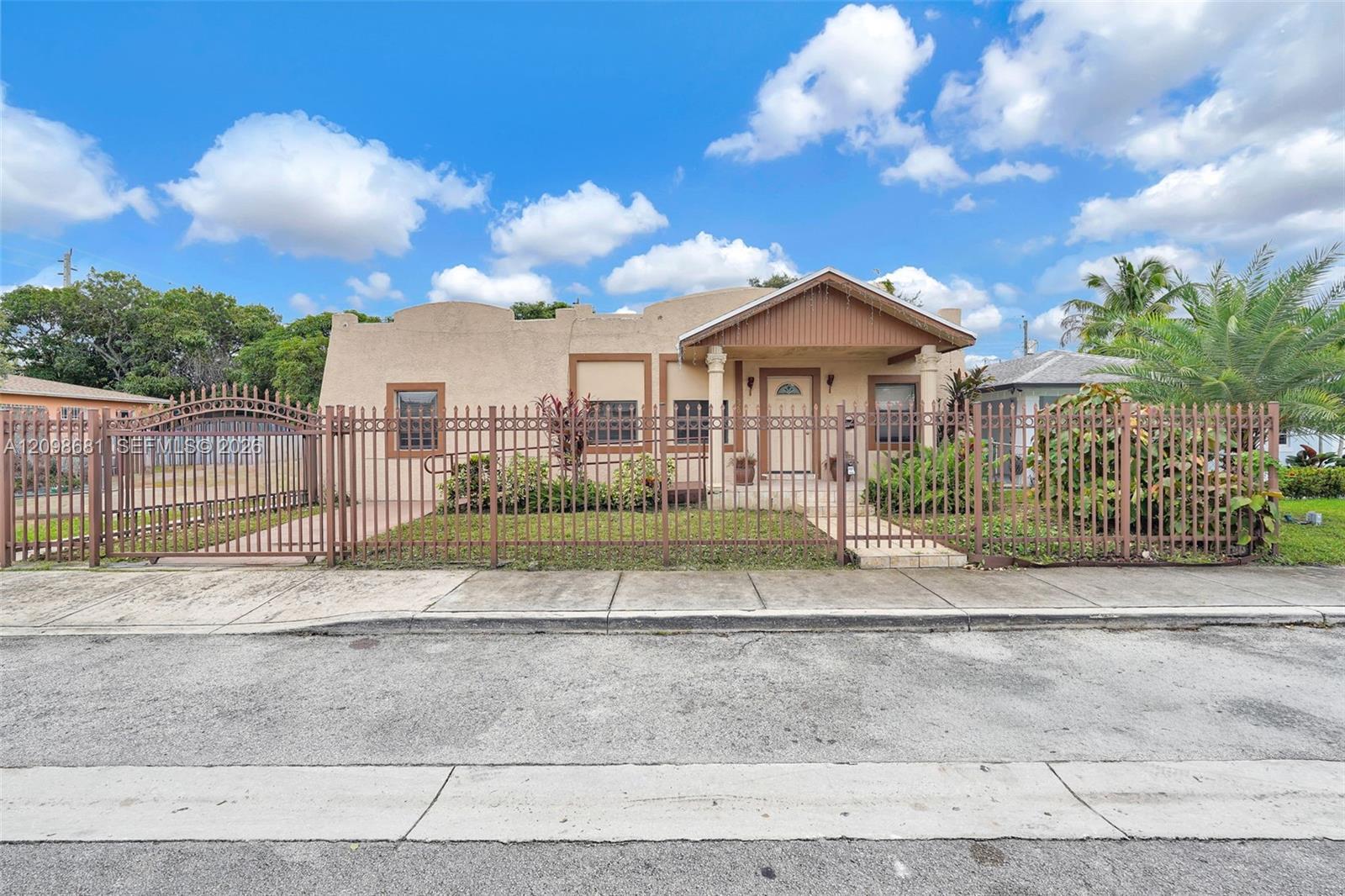 520 NW 49th St # 1, Miami FL 33127