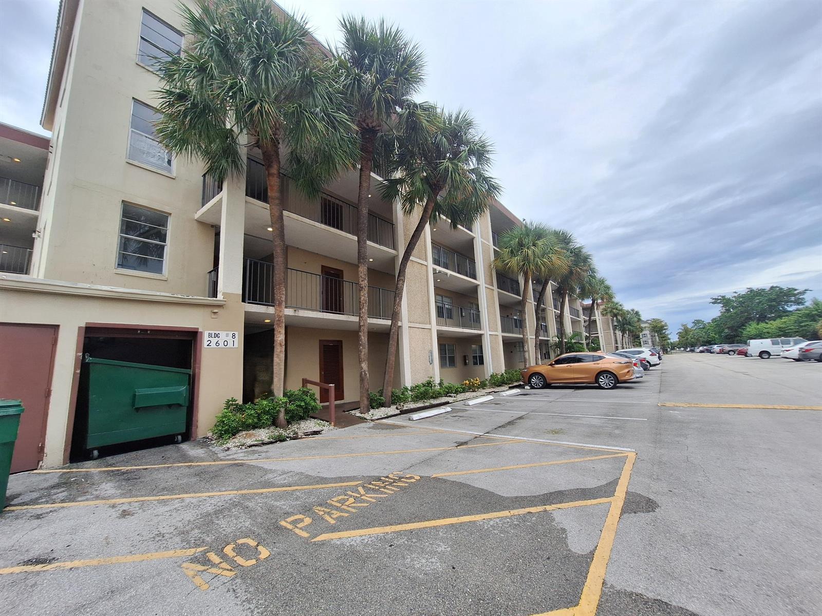 2601 NW 48TH Terrace # 345, Lauderdale Lakes FL 33313