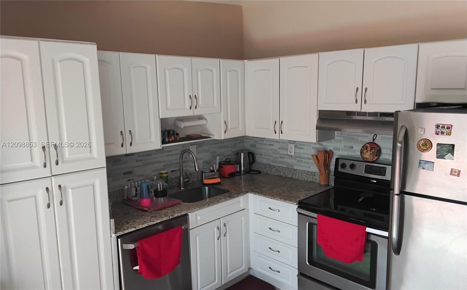 7812 Pembroke Rd # 7812, Miramar FL 33023