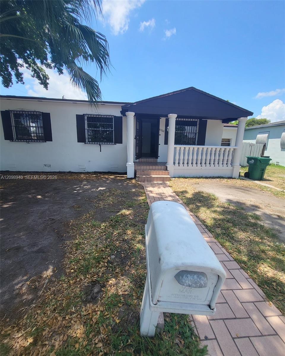 6700 SW 30th St, Miami FL 33155