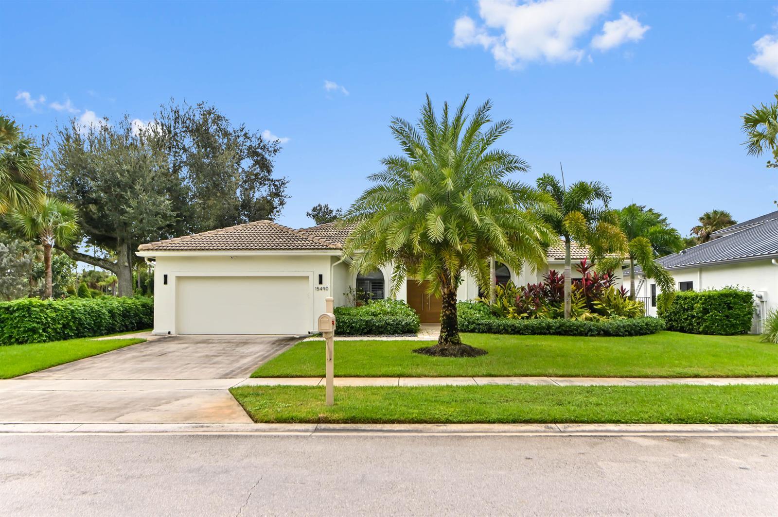 15490 WHISPERING WILLOW Drive, Wellington FL 33414