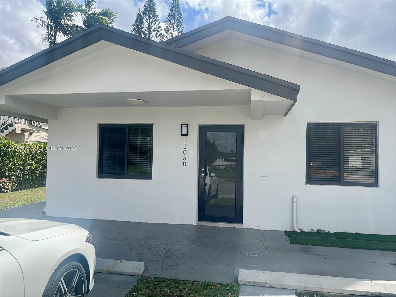 11050 SW 5th St # 1, Sweetwater FL 33174