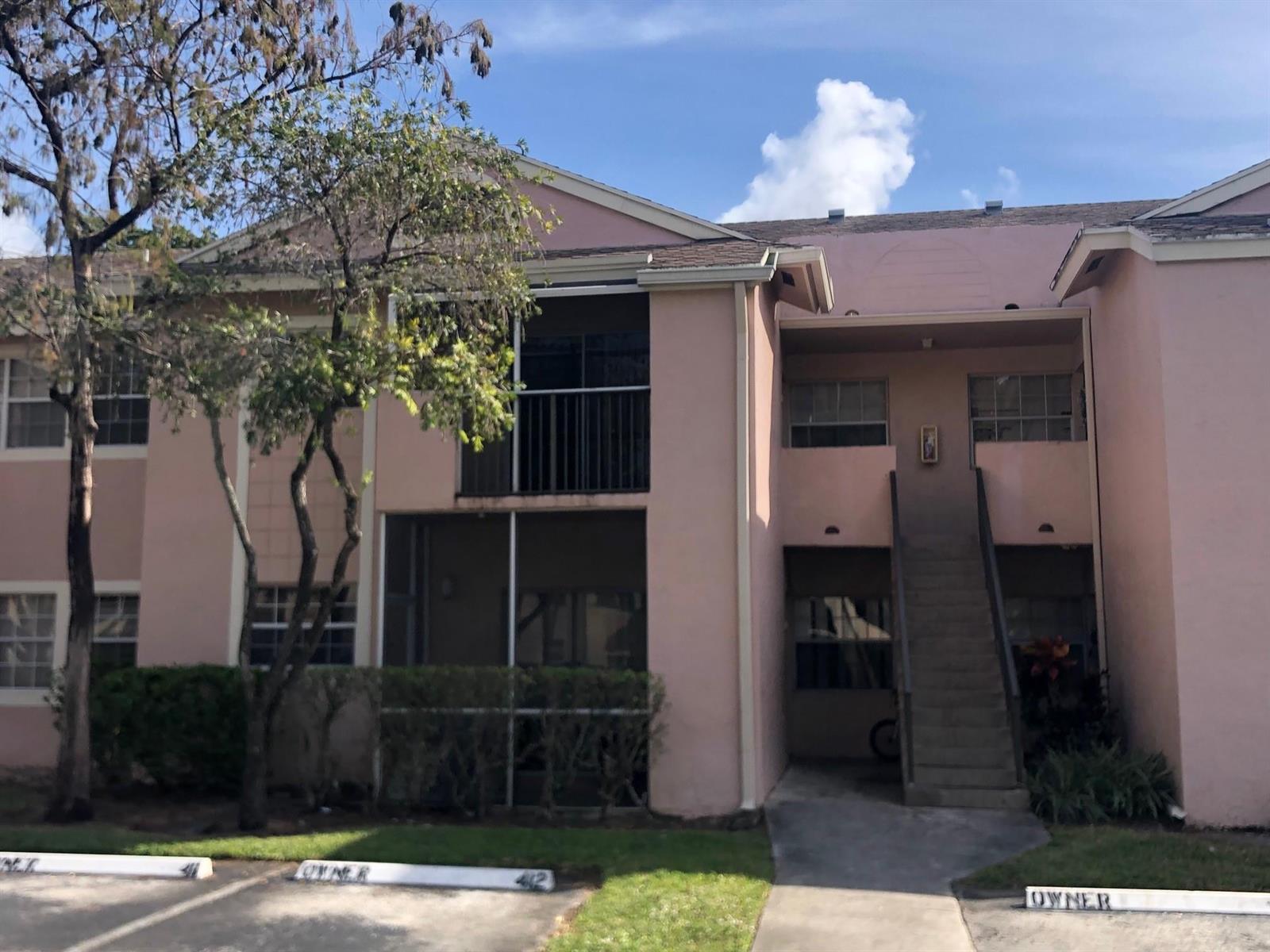 601 CYPRESS LAKE Boulevard # G14, Deerfield Beach FL 33064