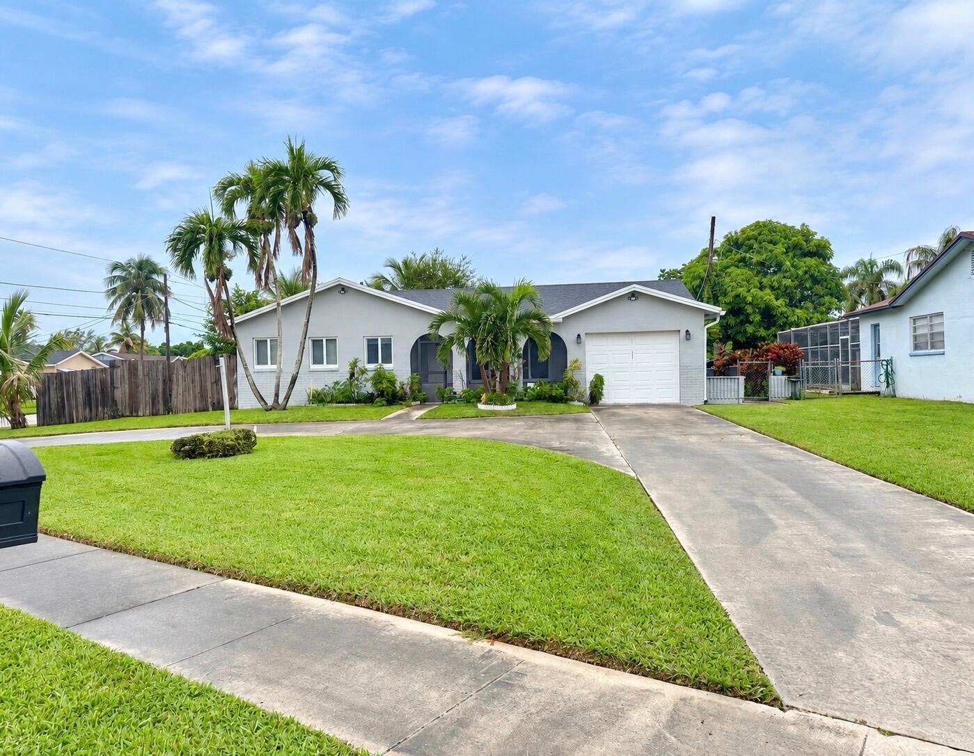 22199 SW 59TH Avenue, Boca Raton FL 33428