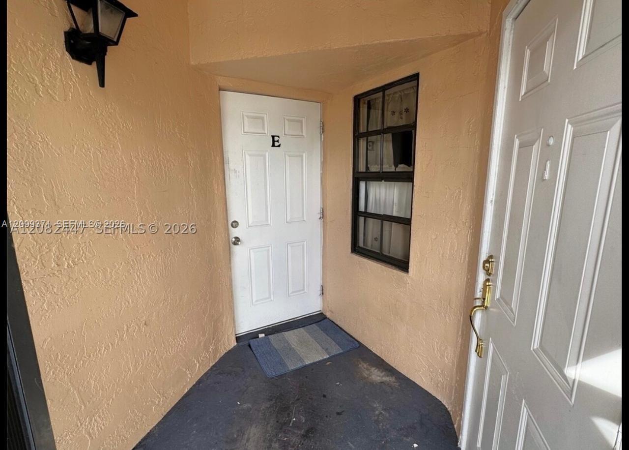 1190 Washington Cir # 1190E, Homestead FL 33034
