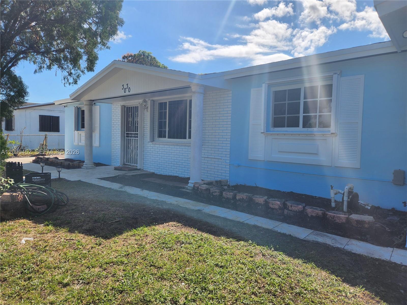 3030 NW 212th St, Miami Gardens FL 33056