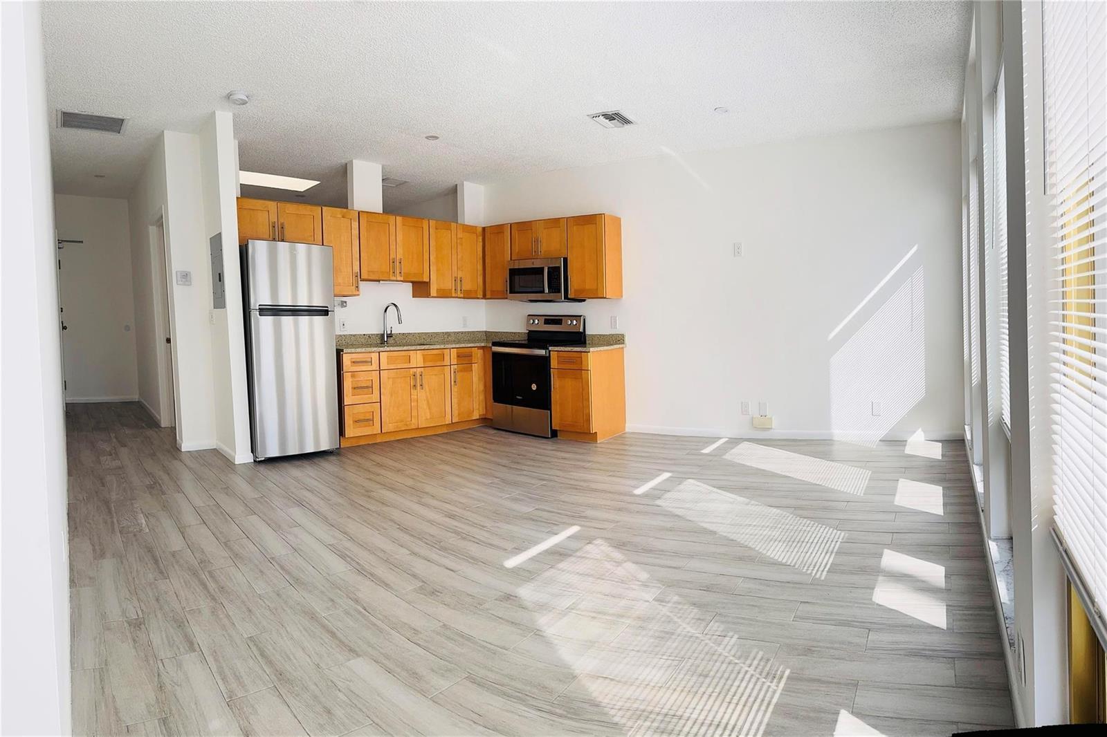 229 COMMERCIAL Boulevard # 1, Lauderdale By The Sea FL 33308
