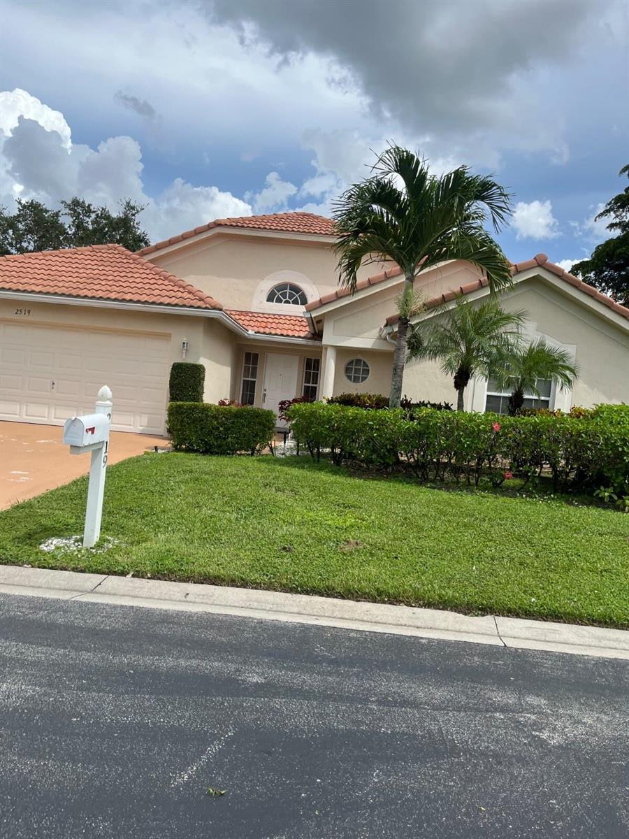 2519 EGRET LAKE Drive, FL 33413