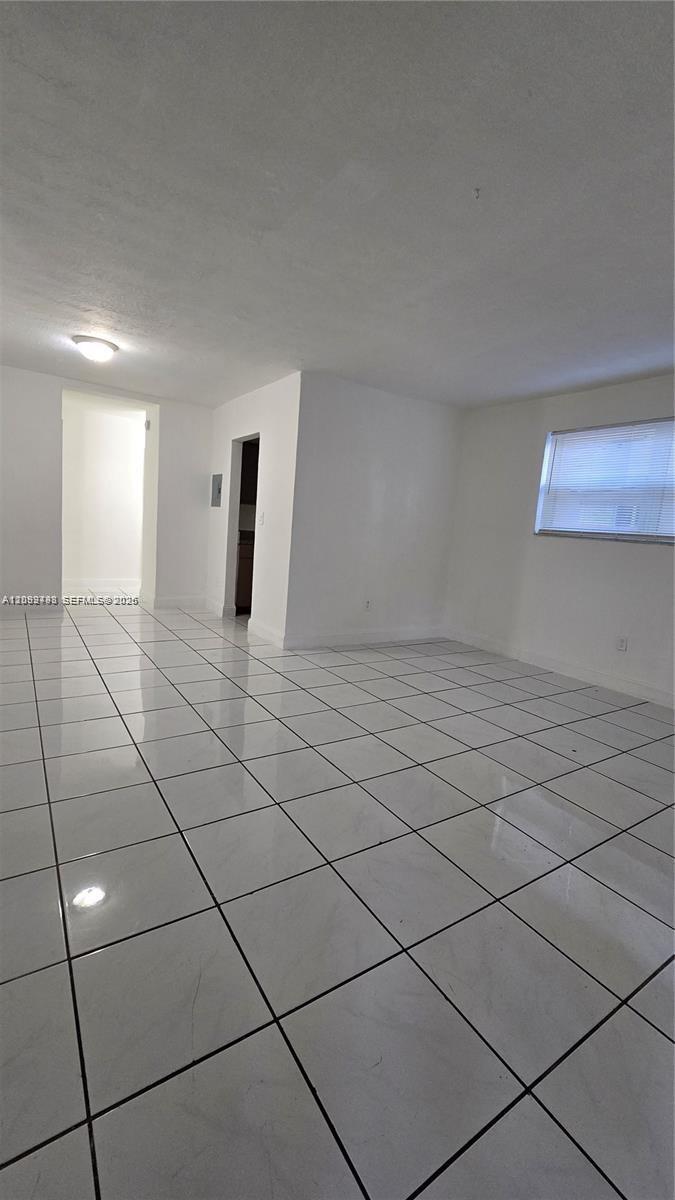 1590 NE 125th Ter # 3, North Miami FL 33161