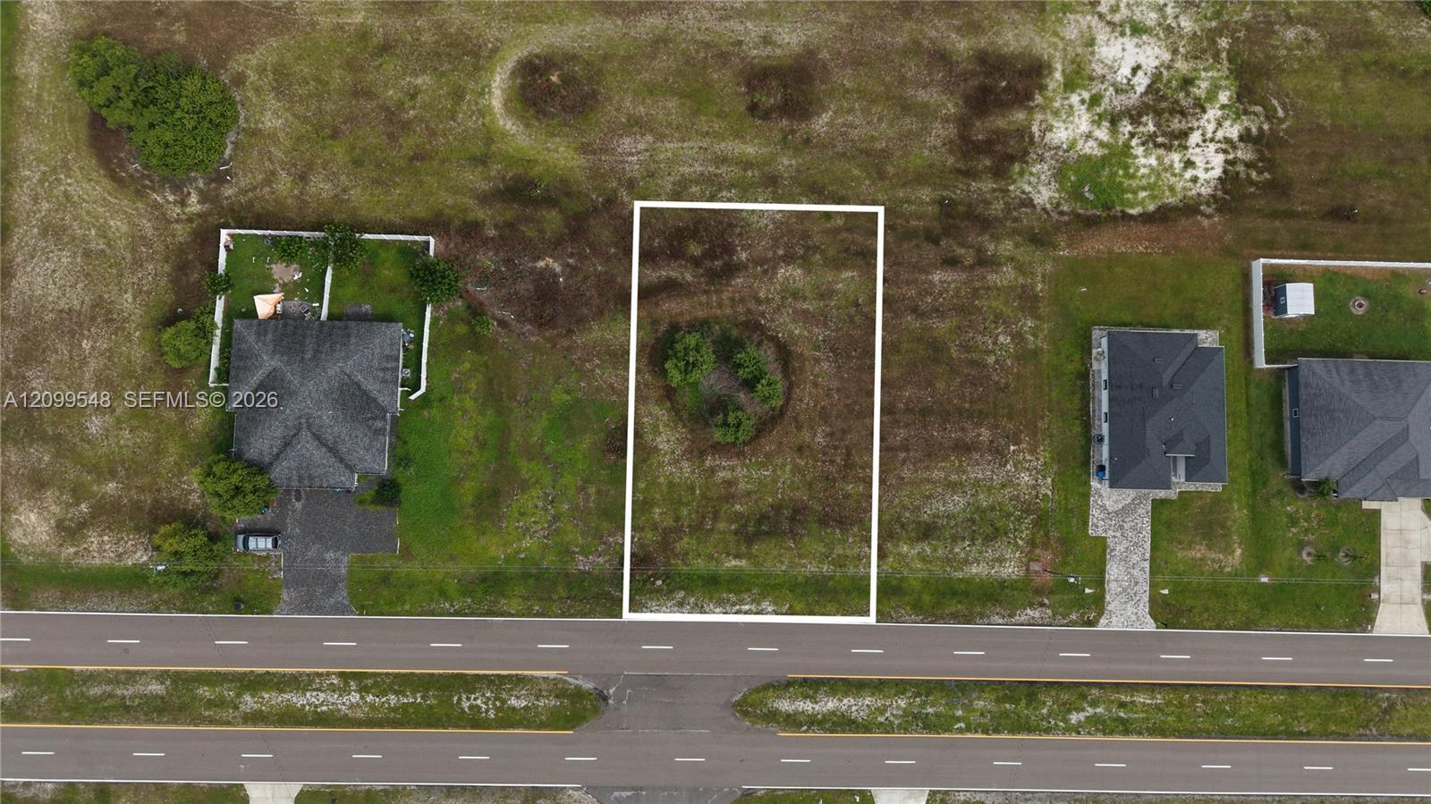 1735 DIPLOMAT PKWY W, Cape Coral FL 33993