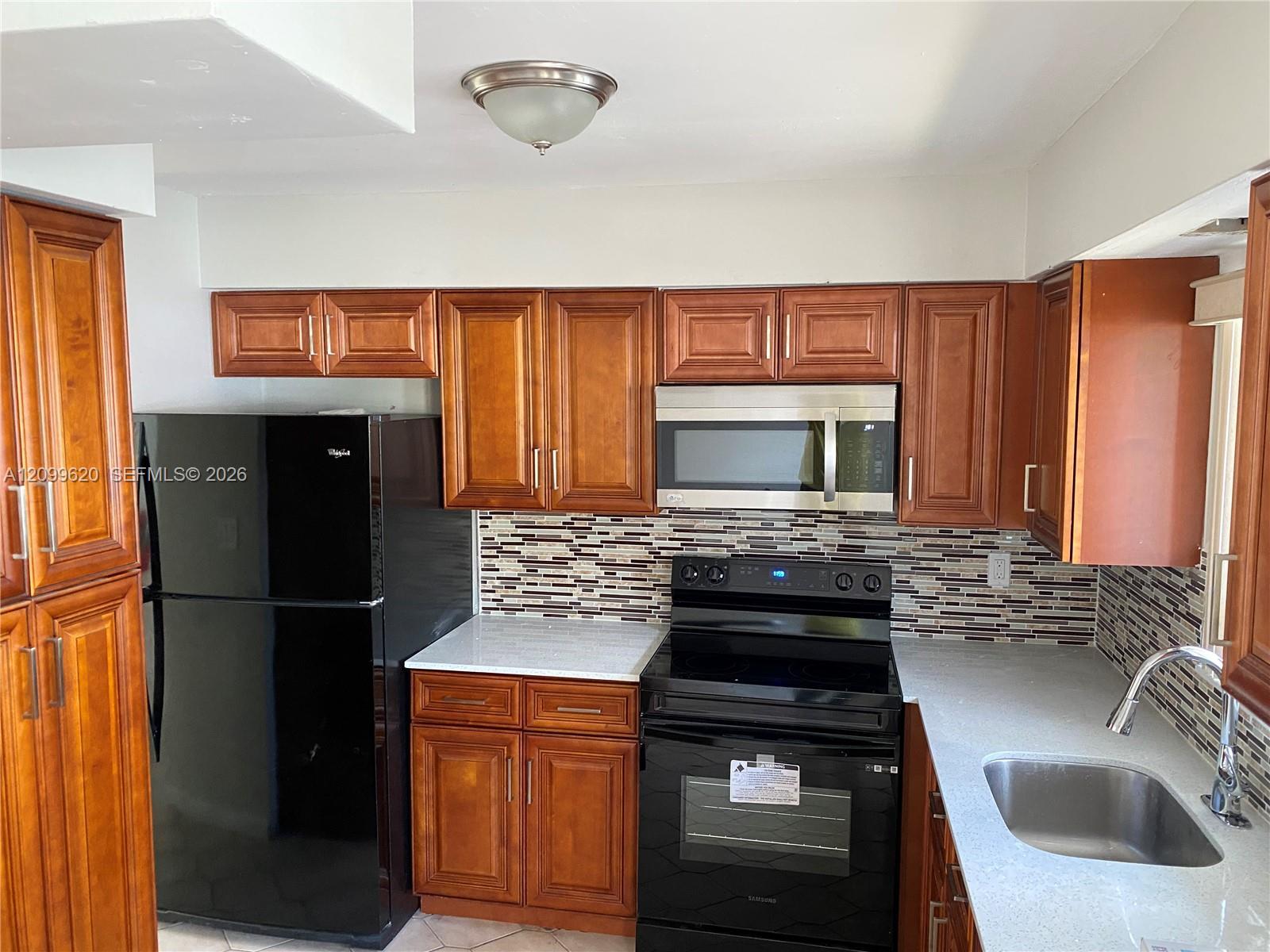 7410 Tropicana St, Miramar FL 33023