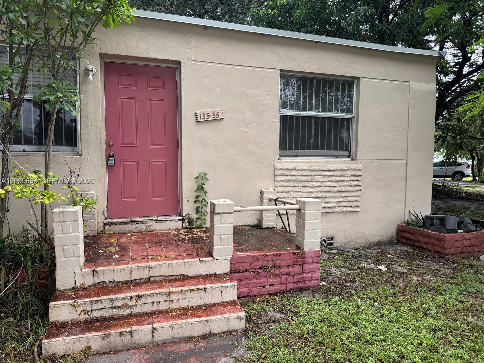 13535 NE 6th Ave # 0, North Miami FL 33161
