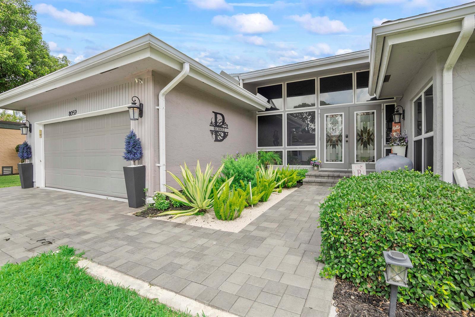8059 BUTTONWOOD Circle, Tamarac FL 33321