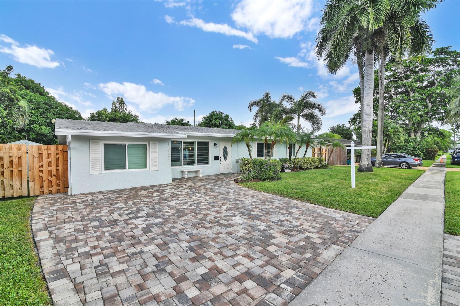1017 SE 7TH Street, Deerfield Beach FL 33441