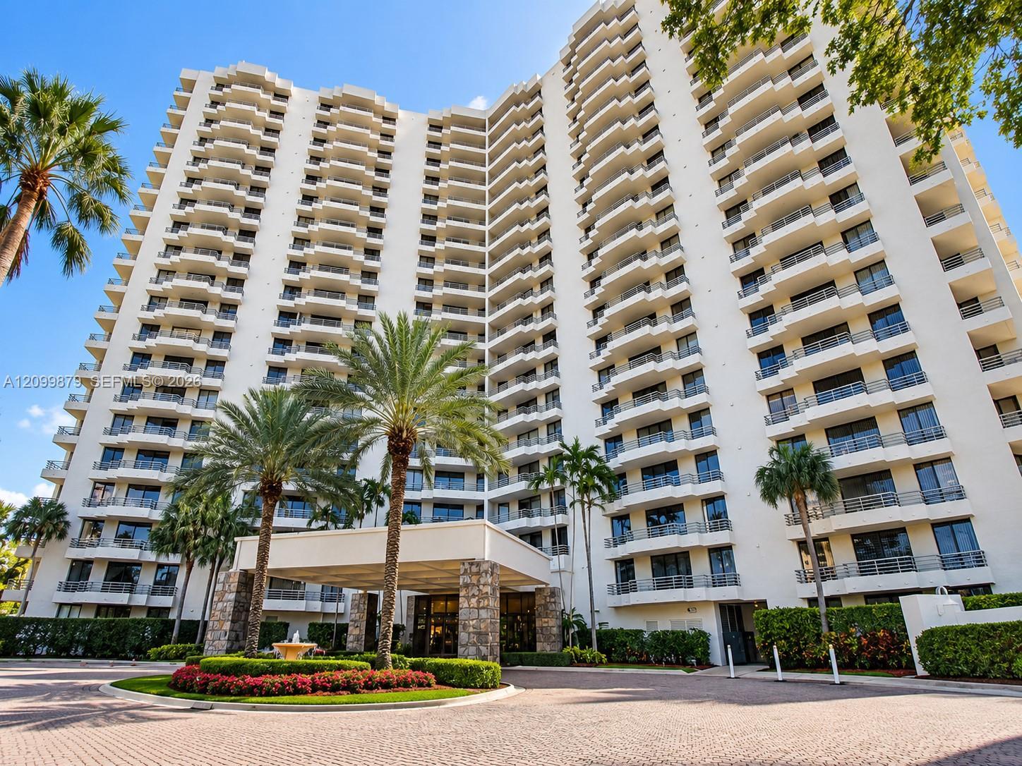 3300 NE 191st St # 611, Aventura FL 33180