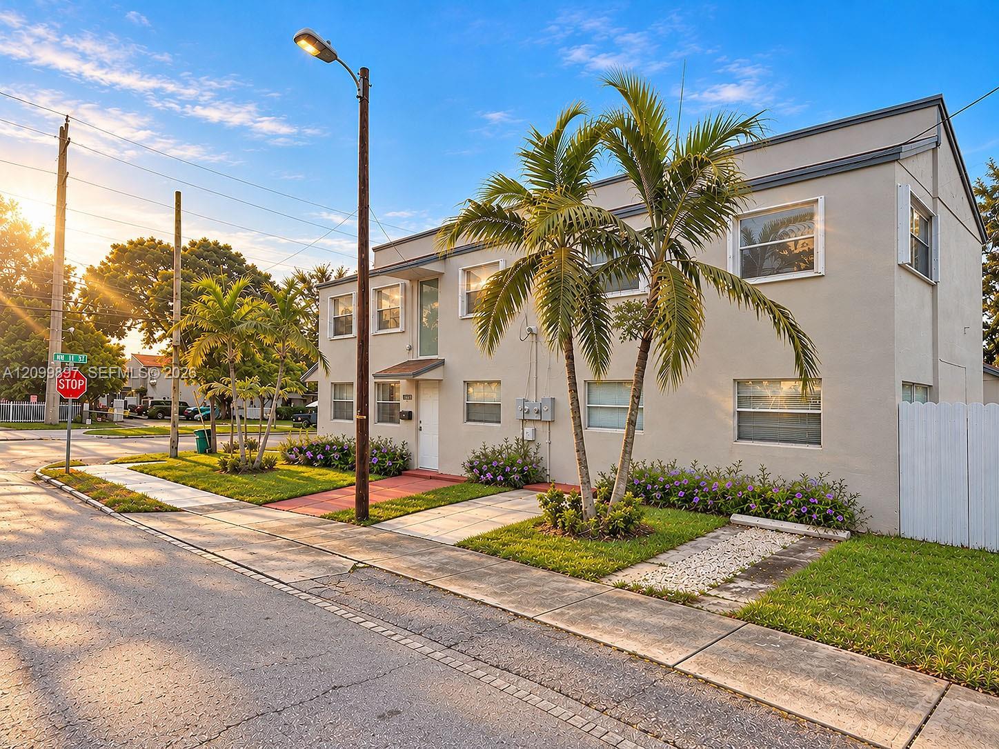 2450 NW 11th St # 2450, Miami FL 33125