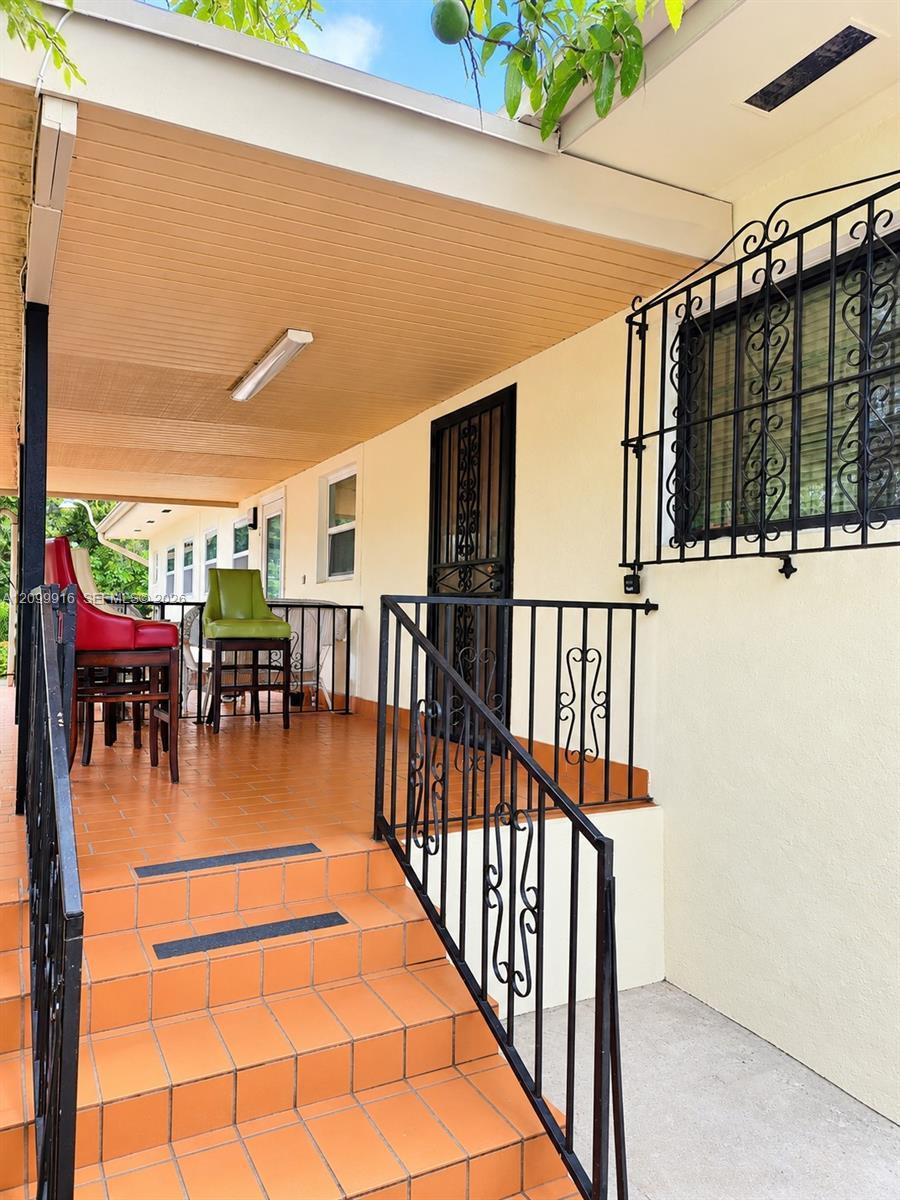 3051 NW 14th St # 3, Miami FL 33125