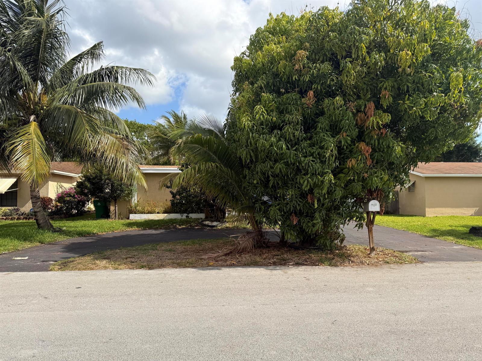 8849 W Long Acre Drive, Miramar FL 33025