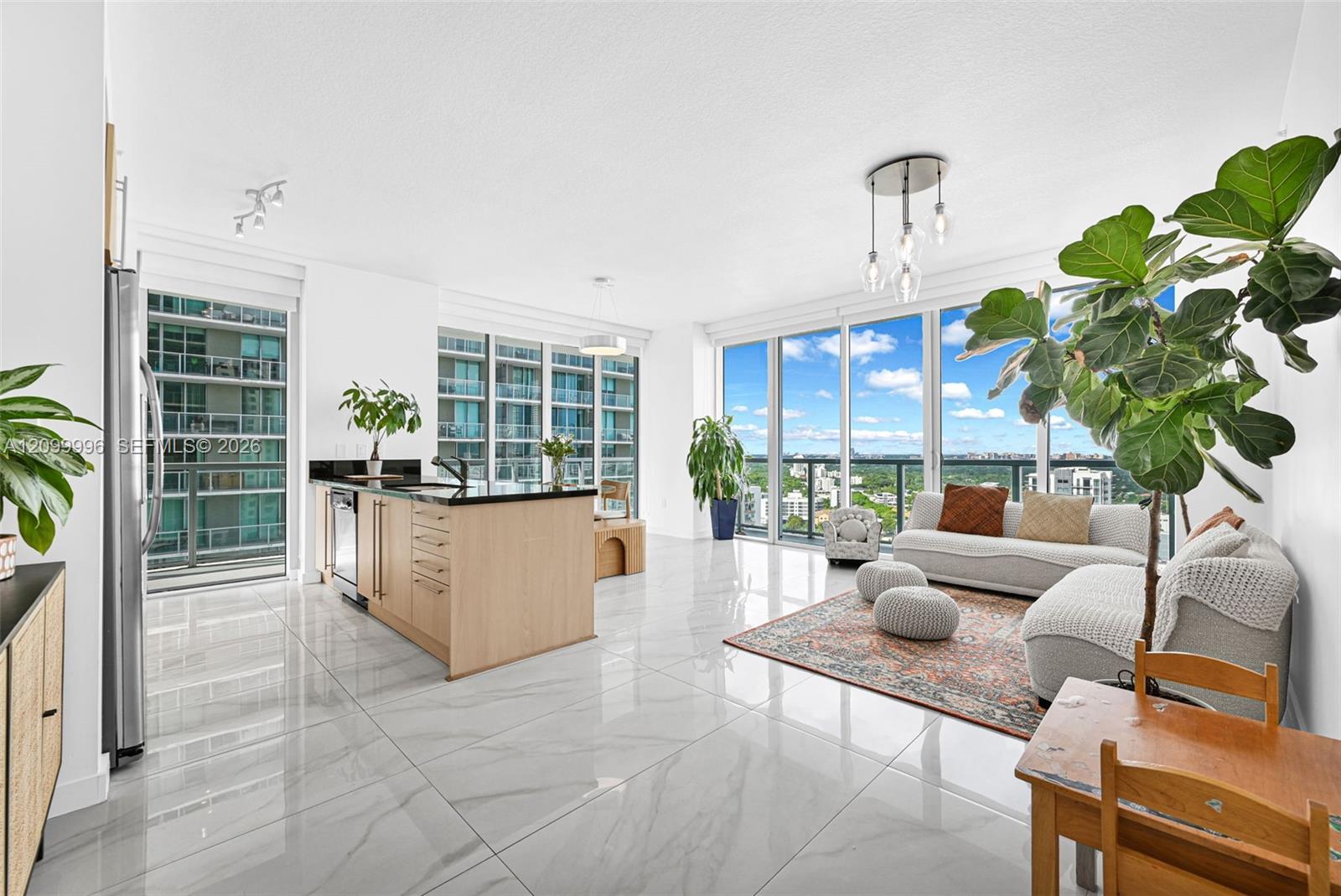 1111 SW 1st Ave, Miami FL 33130