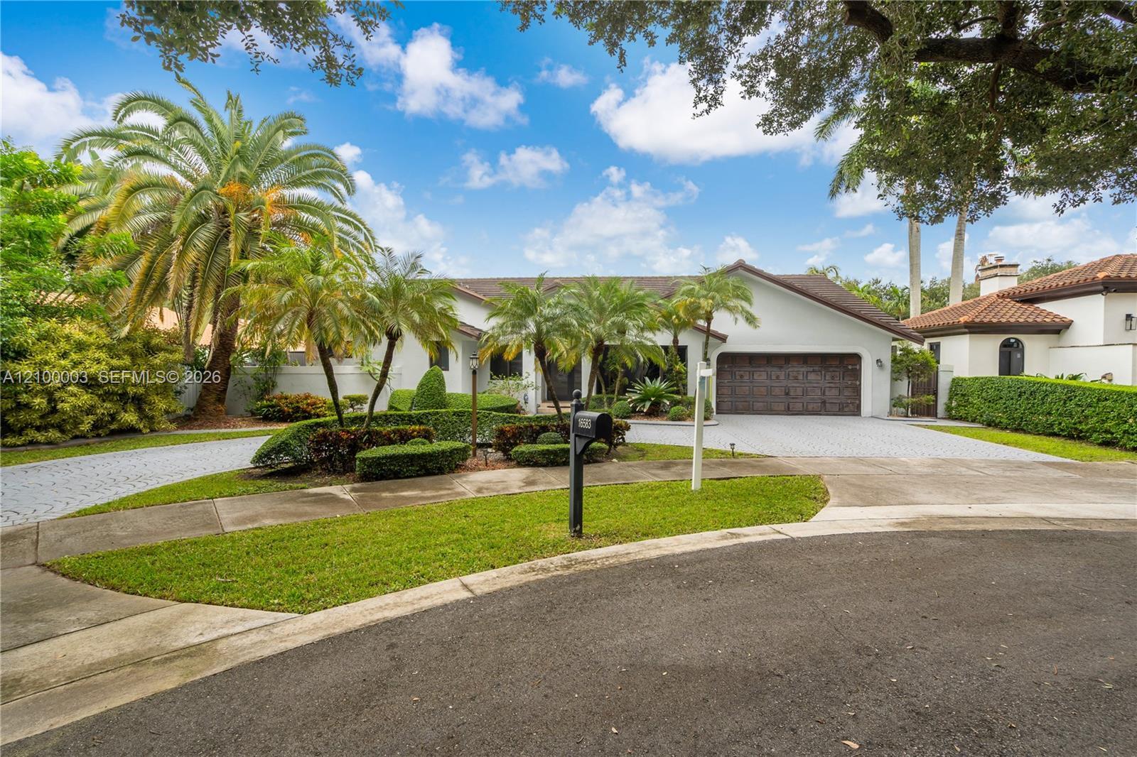 16583 NW 83rd Pl, Miami Lakes FL 33016