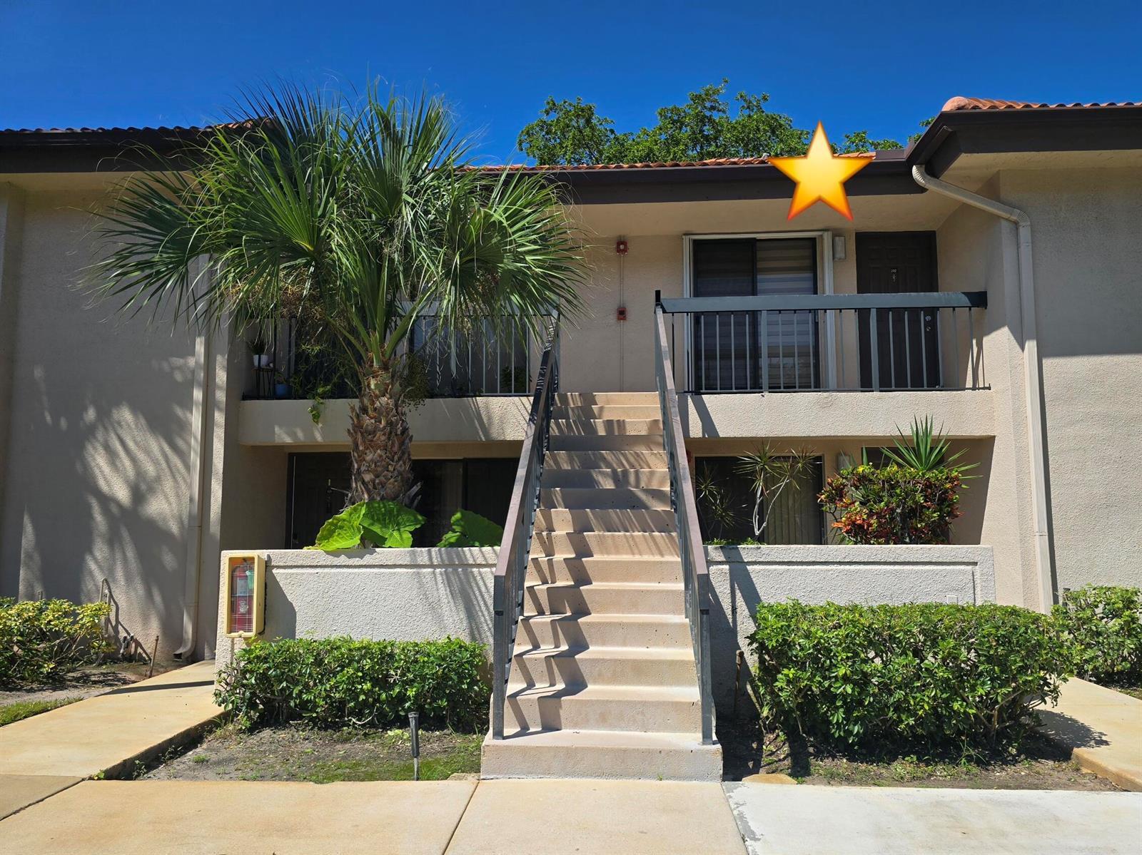 5151 W CLUB Circle # 202, Boca Raton FL 33487