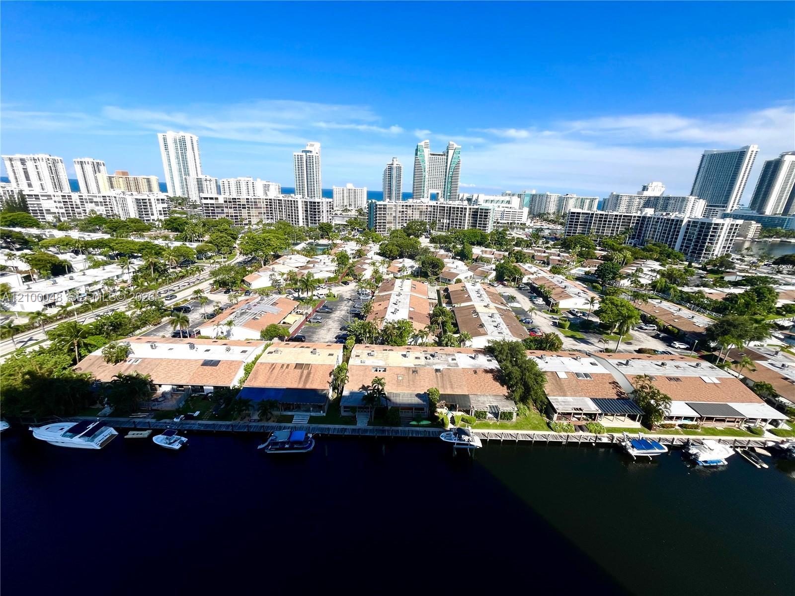 2500 Parkview Dr # 1705, Hallandale Beach FL 33009
