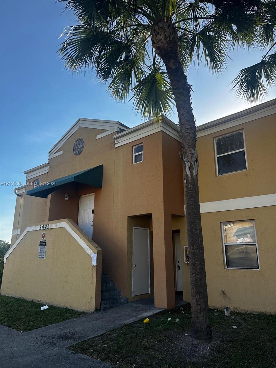 2481 NW 56th Ave # 16, Lauderhill FL 33313